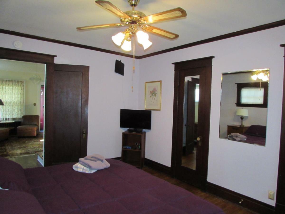 Whirlpool Cottage ナイアガラフォールズ エクステリア 写真